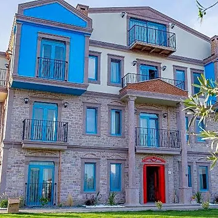 فندق Cunda Nisa 3*