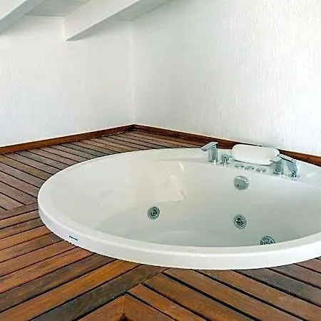 فندق Cunda Nisa 3*